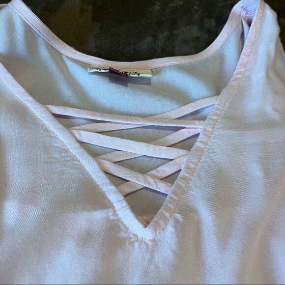 Light Pink Peasant Blouse Junior’s XS - Picture 3 of 4